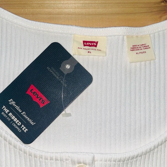 NEW Levi's Slim Fit "The Ribbed Tee" Size XL SHORT SLEEVE RACH TOP NWT - Picture 7 of 13